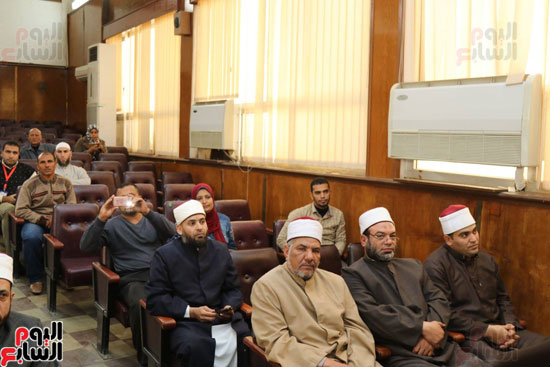الحضور من رجال الدين الاسلامي بكفر الشيخ