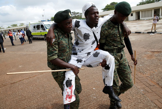الشرطة الكينية تعتقل متظاهر ضد تنصيب الرئيس