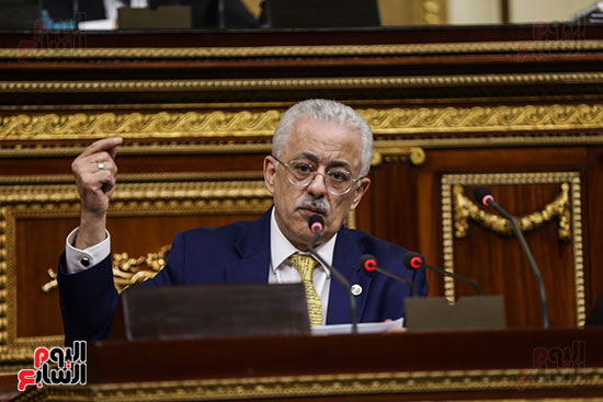 طارق-شوقي-في-البرلمان