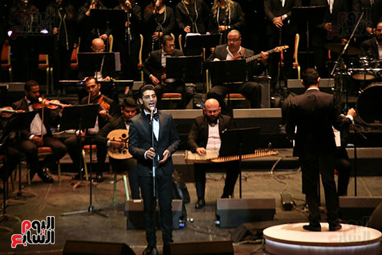 محمد عساف يطرب جمهور مهرجان الموسيقى العربية بأغنية زى الهوا  (10)