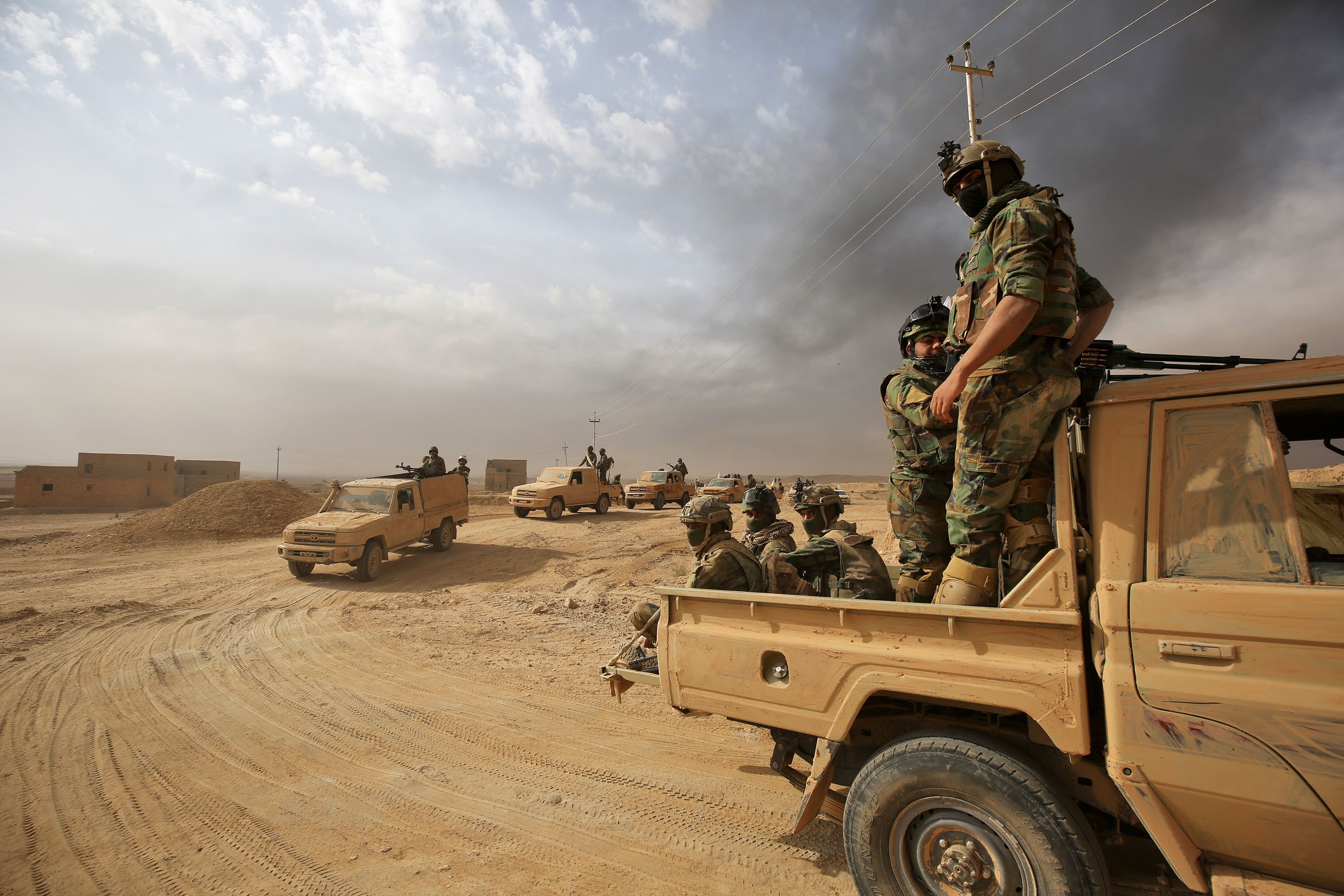 جنود الجيش العراقى قرب القائم