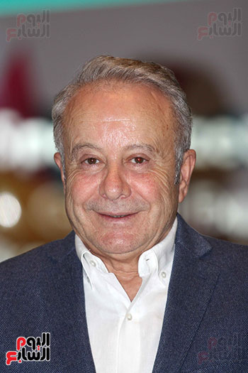 فؤاد بيضون أستاذ ومستشار بكلية الطب جامعة متشجان (1)