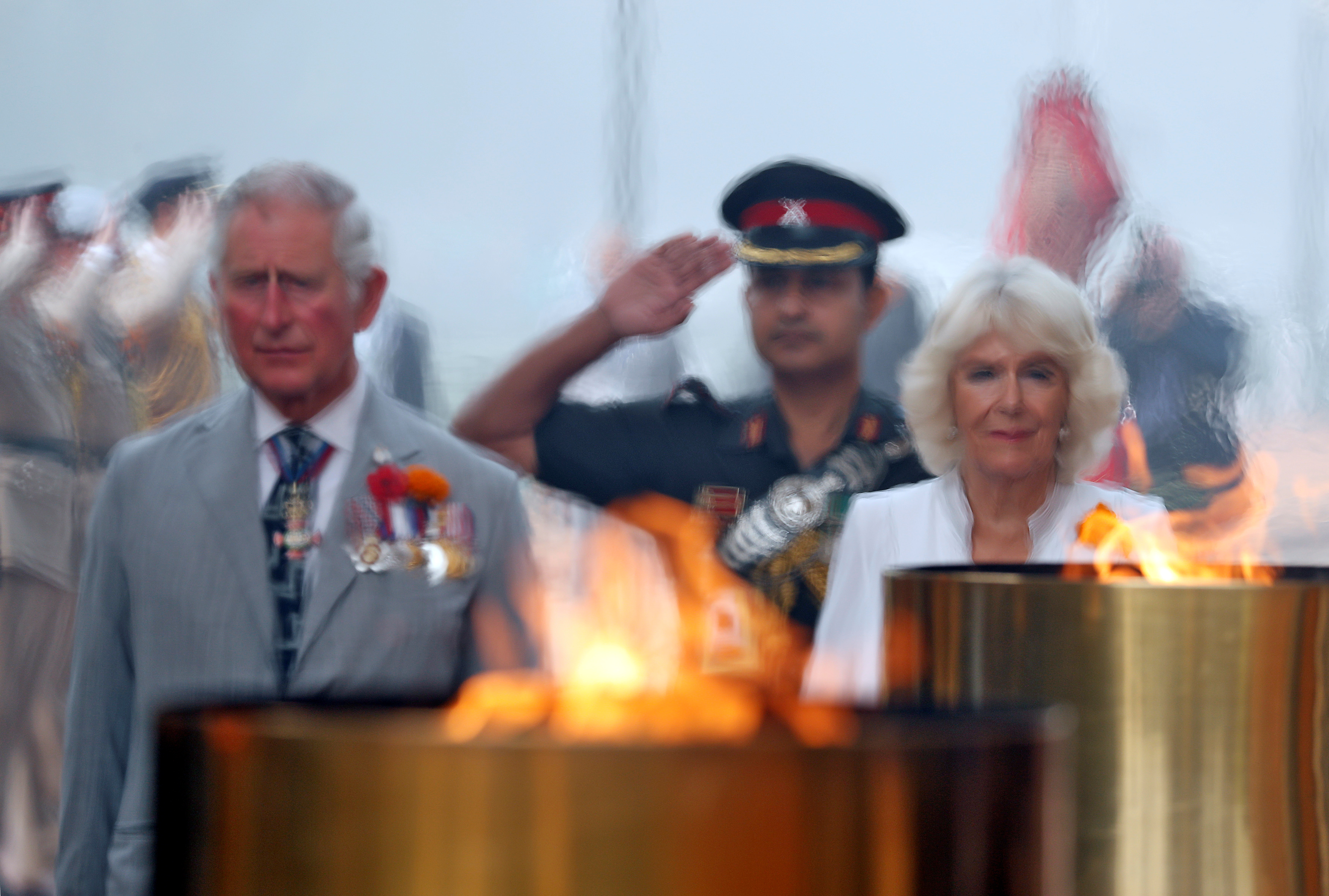 استقبال الأمير تشارلز وكاميلا خلال زيارة  النصب التذكارى للحرب فى الهند