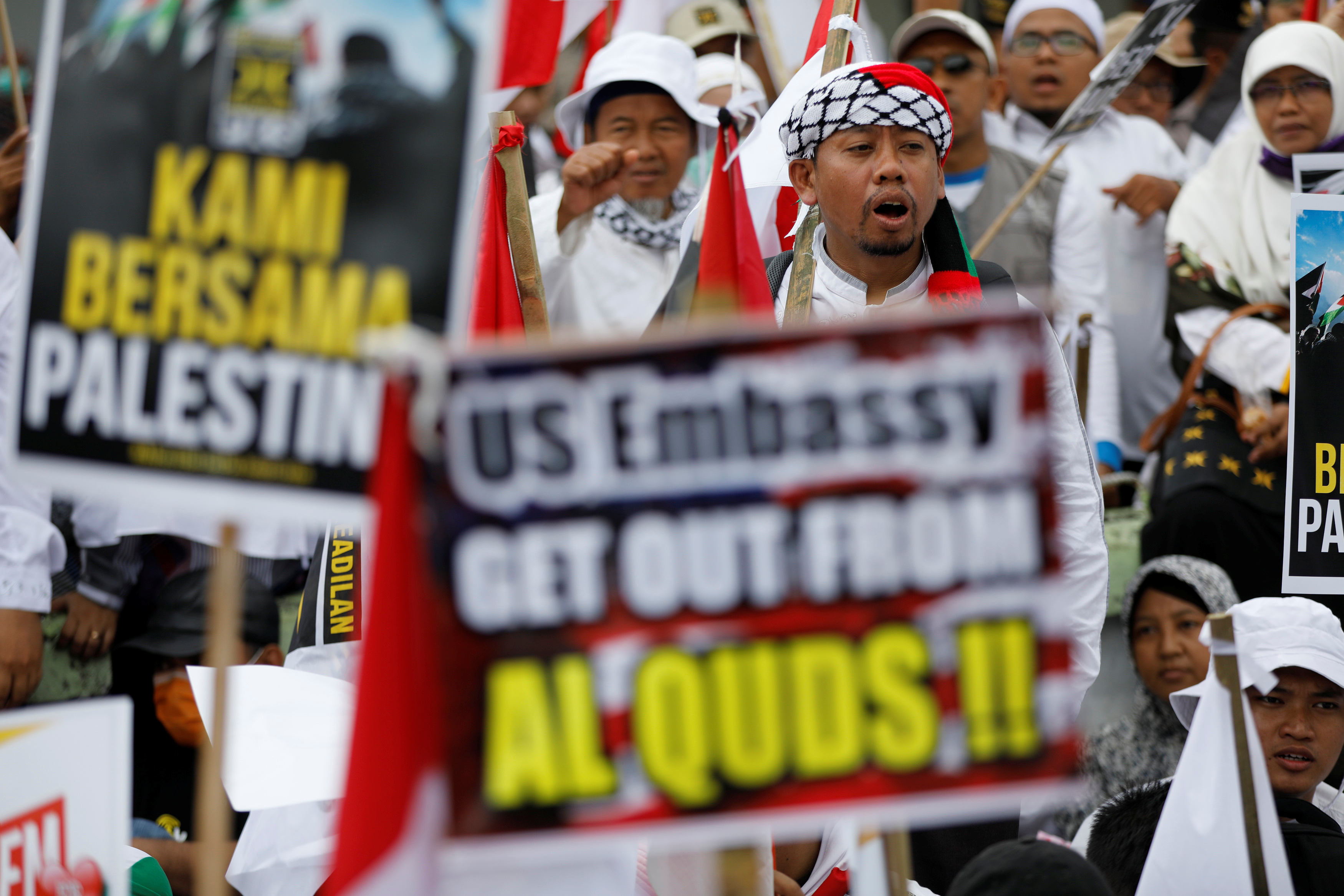 تظاهرات فى إندونيسيا