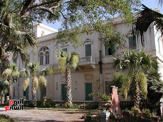 19 قصر أنطونيادس و تم منحة لمكتبة الاسكندرية