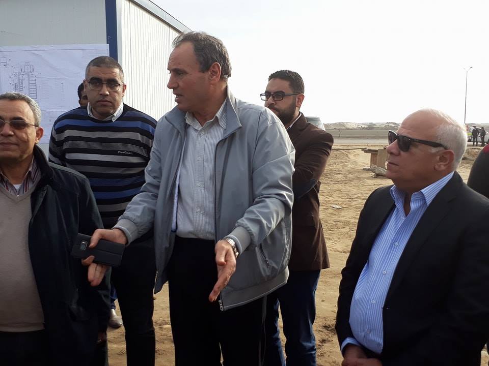 العشري يتفقد أعمال انشاء محطة تحلية مياه البحر غرب بورسعيد