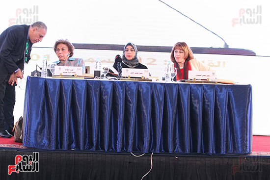 صور الاجتماع الثامن للمجلس الاعلى لمنظمه المرأه العربيه (17)