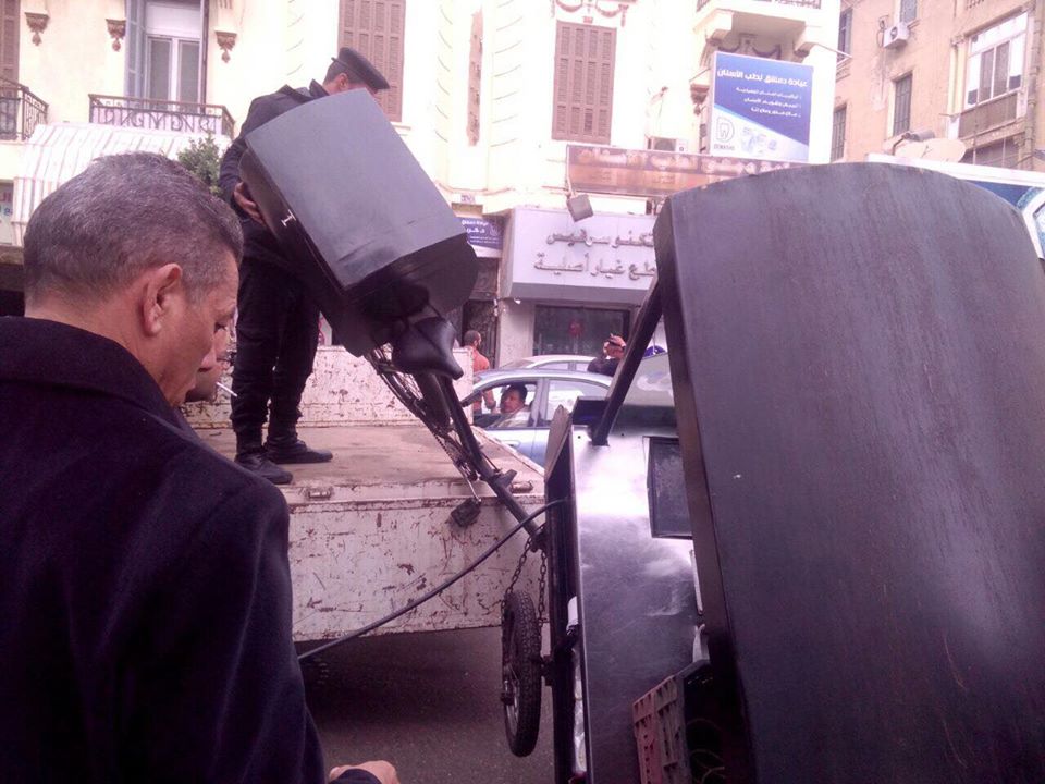 حملات ازالة الاشغالت والمخالفات بشوارع القاهرة  (7)