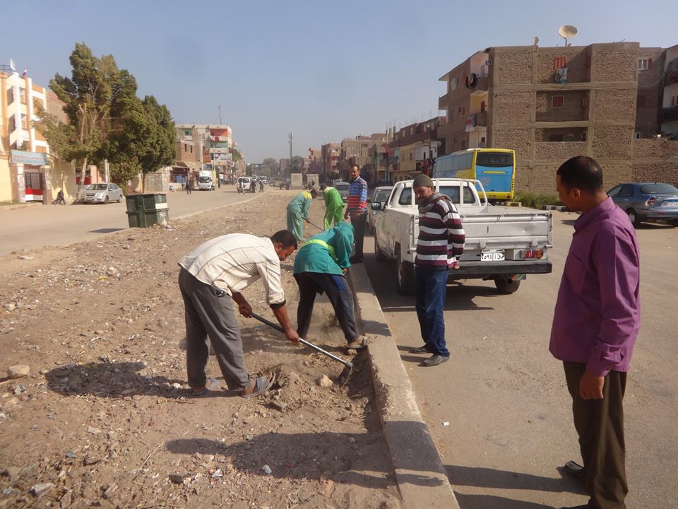 اعمال تطوير شوارع مدينة الاقصر التاريخية (2)