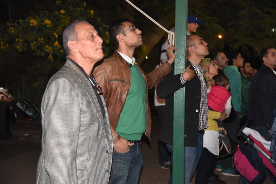 محسن طنطاوي وهمام وشاذلي اثناء متابعة المباراة