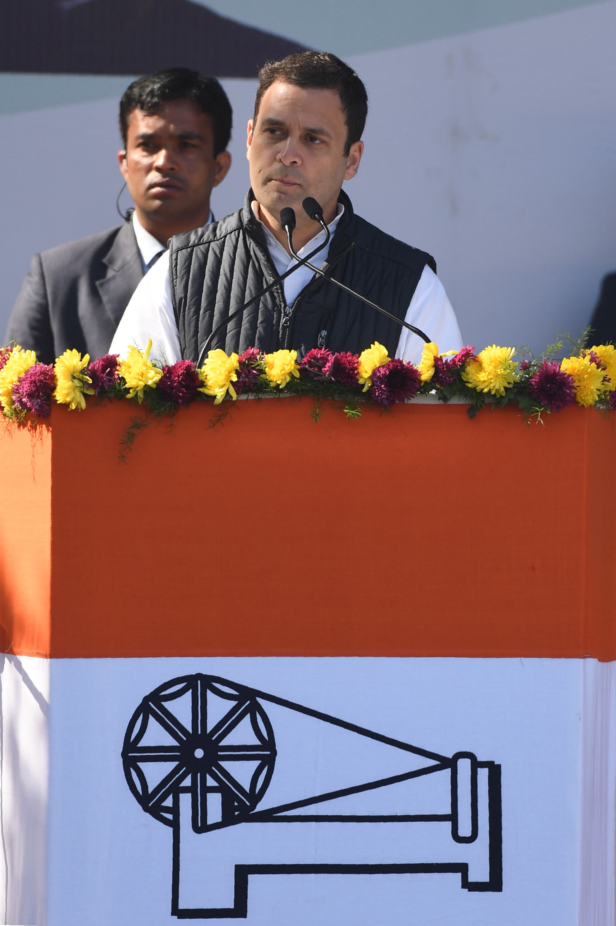 رئيس حزب المؤتمر الوطنى الهندى يلقى كلمة أمام أنصاره