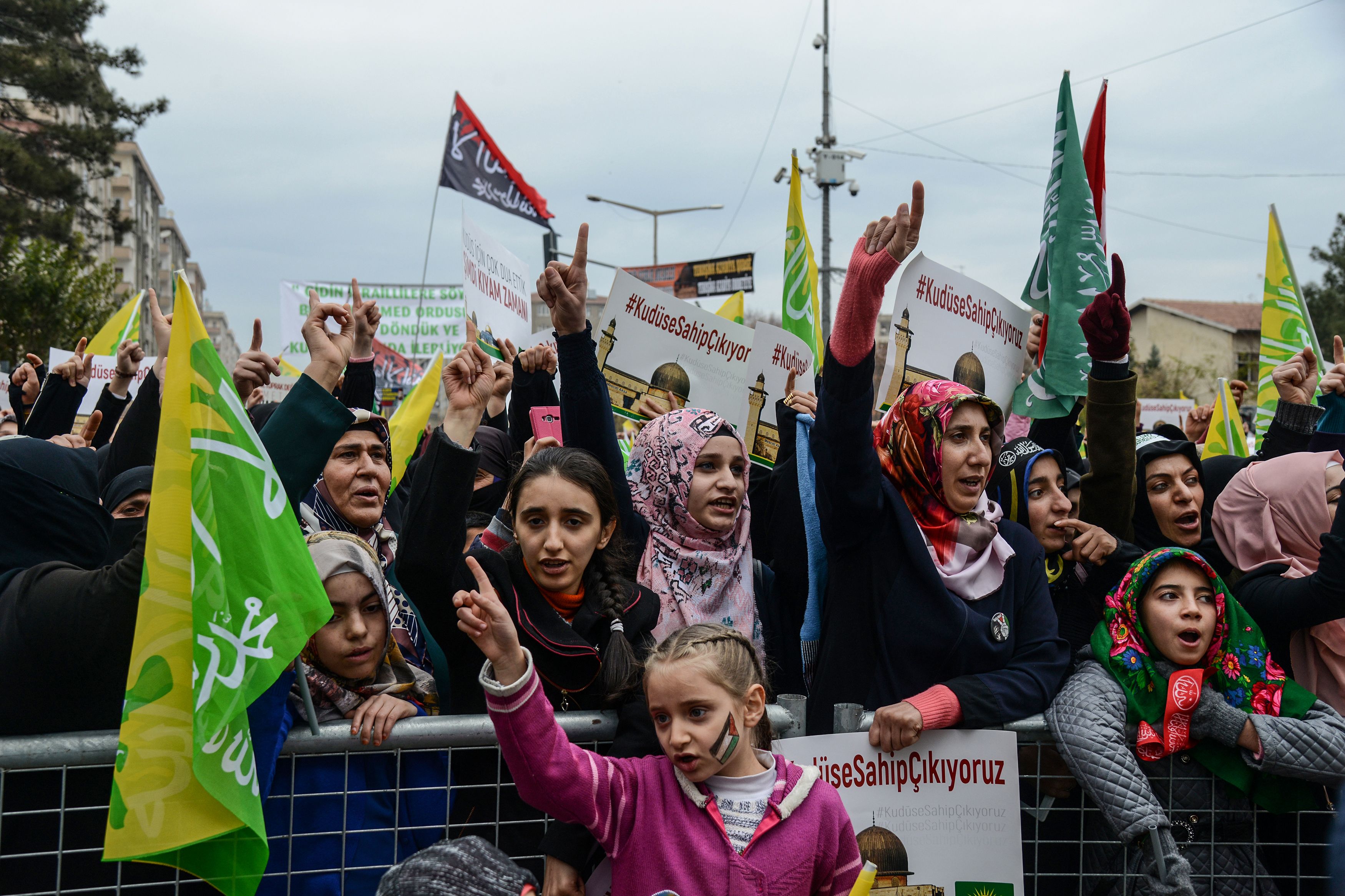 تظاهرات فى تركيا