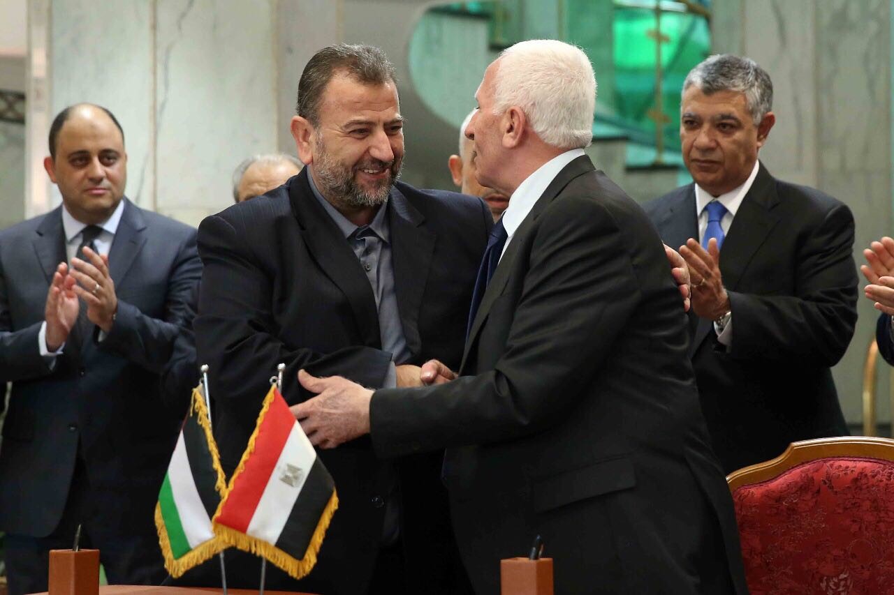 توقيع اتفاق المصالحة الفلسطينية رسميا فى القاهرة