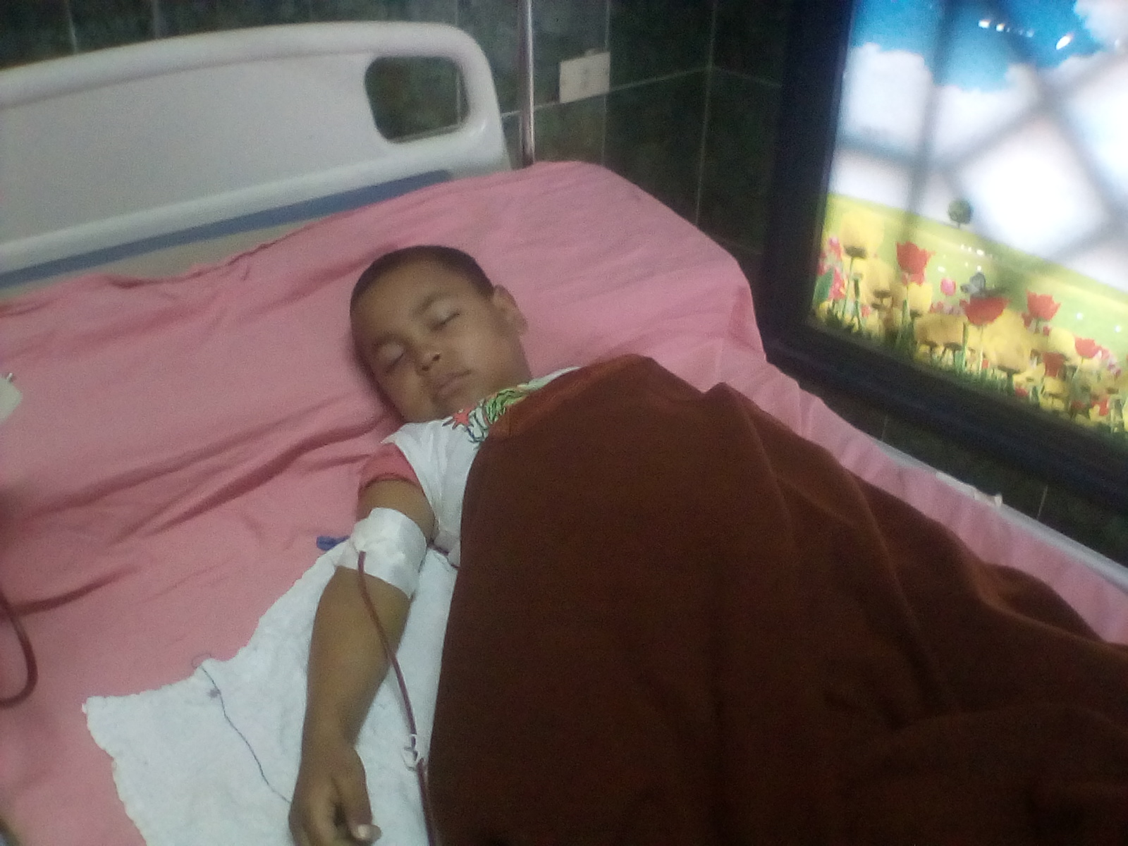 احمد داخل المستشفى