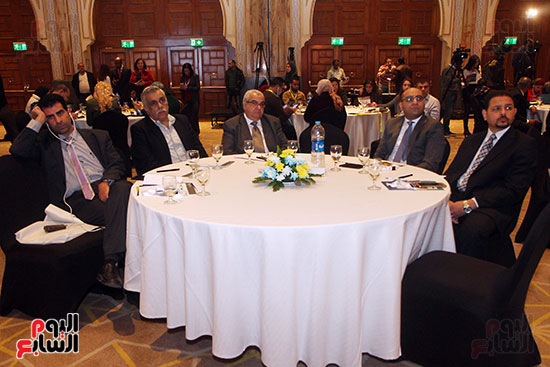 صور مؤتمر تنمية التجارة البينية بين مصر وإفريقيا  (13)