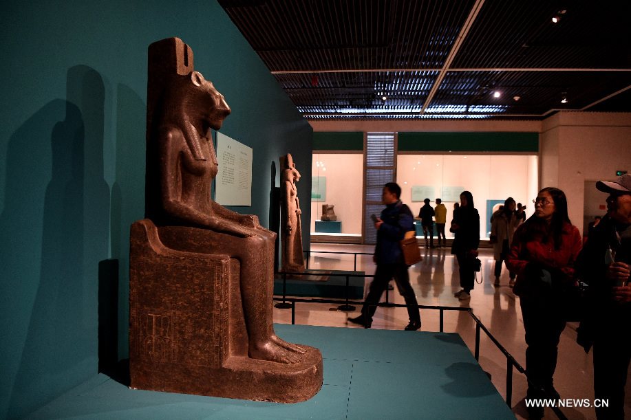 الآثار الفرعونية فى المتحف المصرى