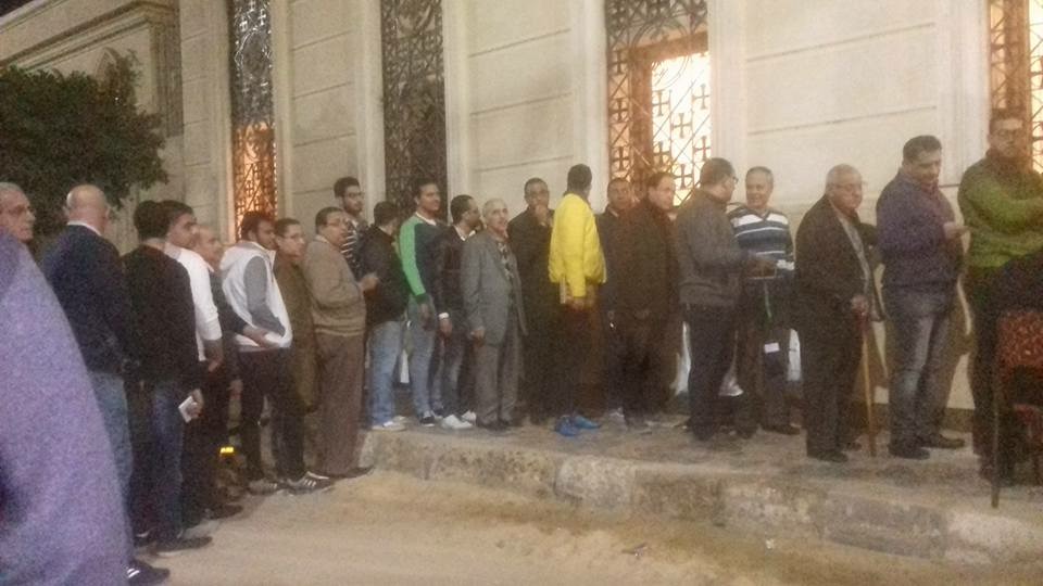 المئات يحضرون أول قداس بكنيسة مارجرجس  (3)