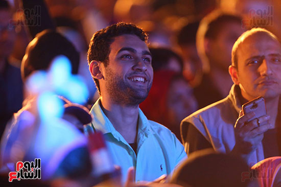 صور نجوم التسيعينات يتألقون من جديد فى حفل القرن باستاد القاهرة (11)