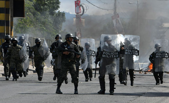 الشرطة تحاول السيطرة على أعمال العنف فى هندوراس