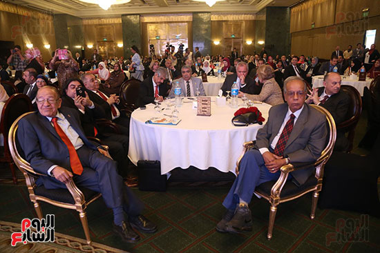 صور مؤتمر صناع الإنجاز بالوطن العربى (11)