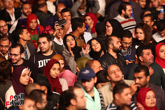 صور نجوم التسيعينات يتألقون من جديد فى حفل القرن باستاد القاهرة (45)