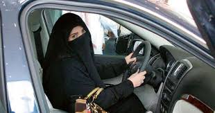 المراة السعودية تقود السيارة
