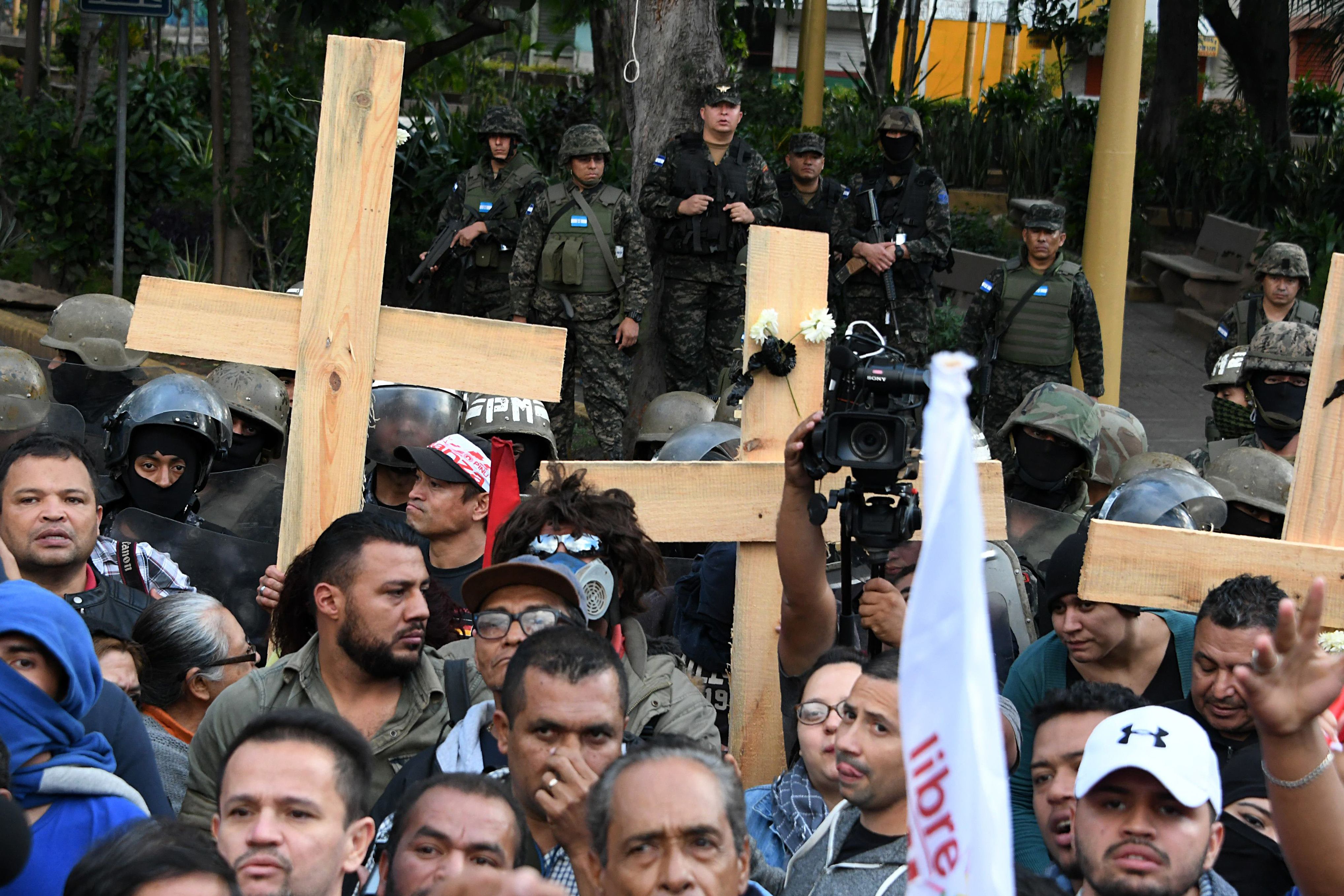 مظاهرات بهندوراس احتجاجا على مقتل متظاهرين فى اشتباكات مع الأمن