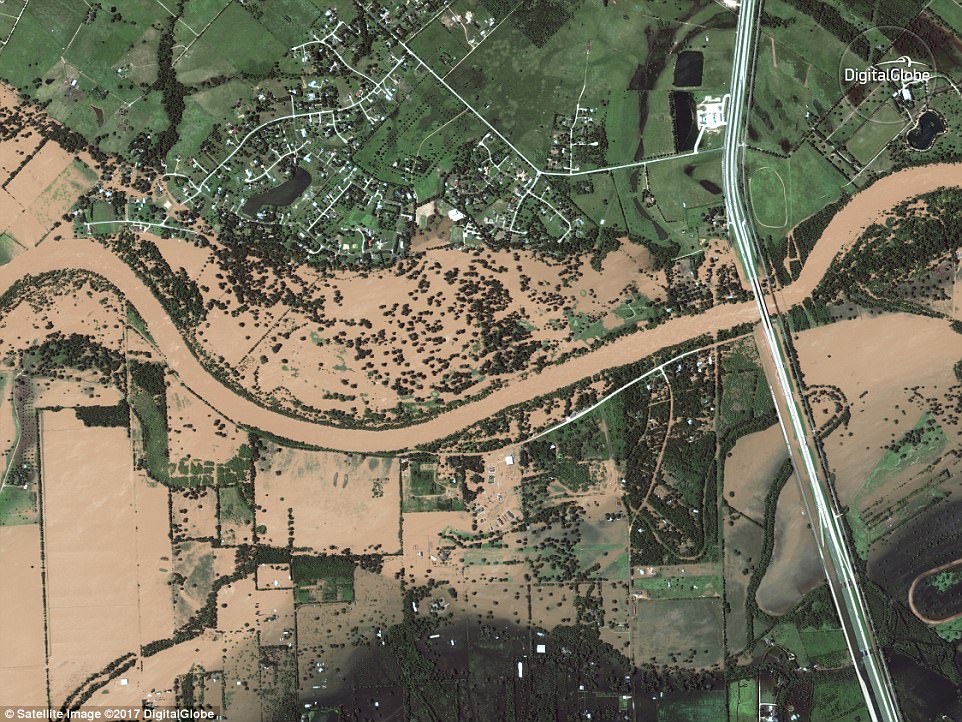 الفيضانات في بروكشاير، تكساس