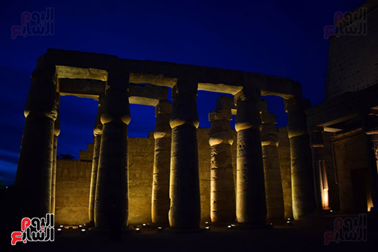  أعمدة معبد الأقصر التاريخية