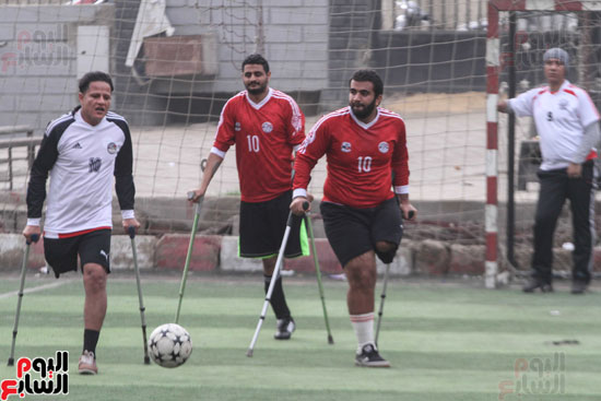 صور فريق كرة بقدم واحدة فى مصر والشرق الأوسط (29)