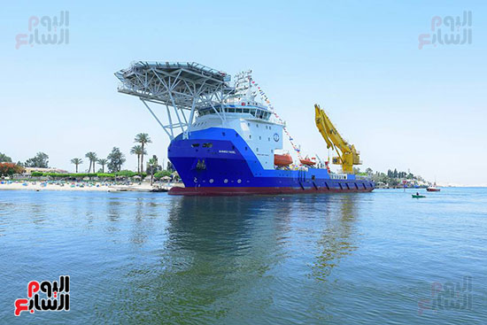  أثناء إبحار السفينة