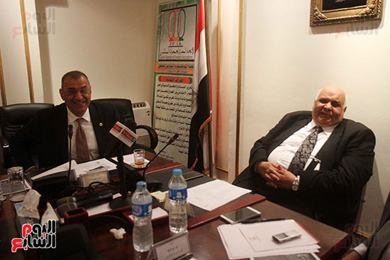 صور  اجتماع للجنة تنمية سيناء باتحاد المستثمرين (6)
