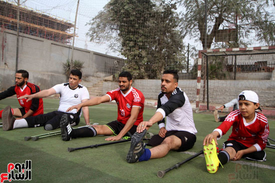 صور فريق كرة بقدم واحدة فى مصر والشرق الأوسط (31)