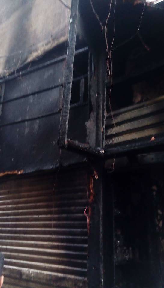 رقم 3 صورة اخري تظهر اثار الحريق