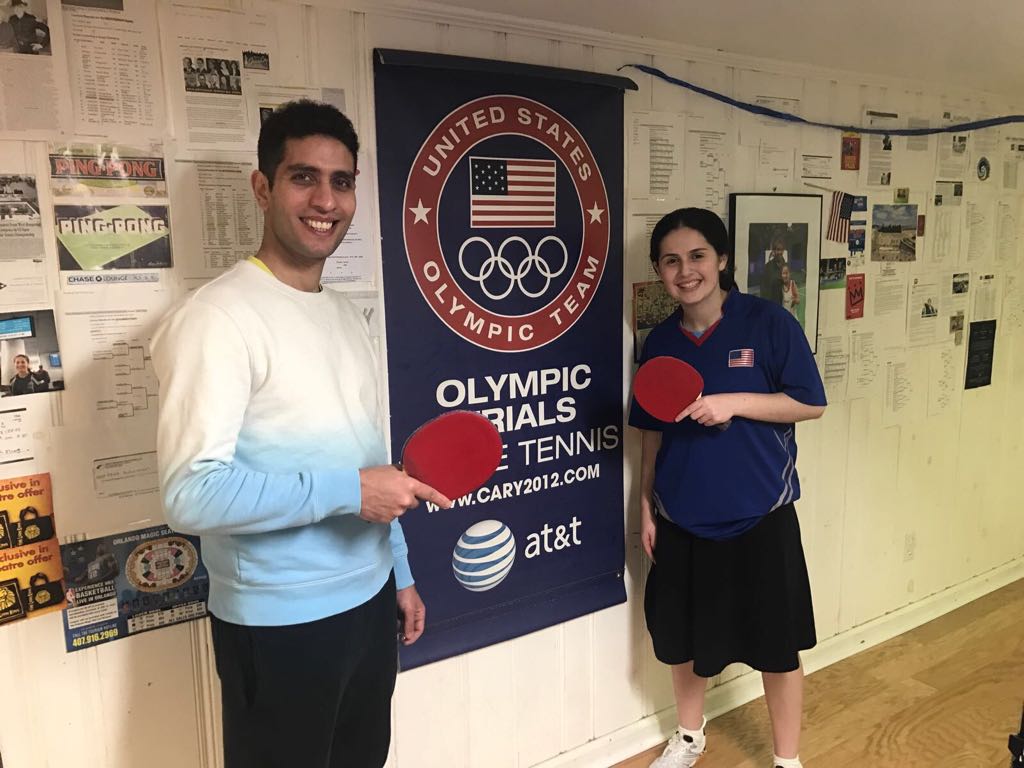 الملاح مع أحدى اللاعبات