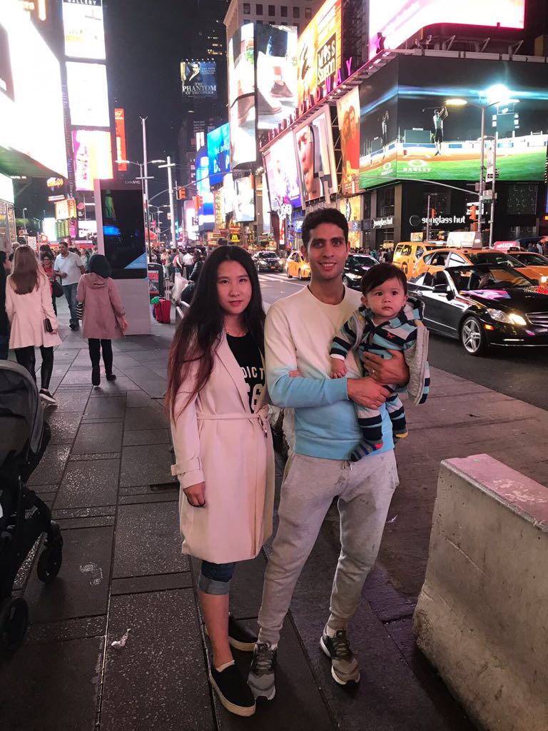 الملاح وأسرته