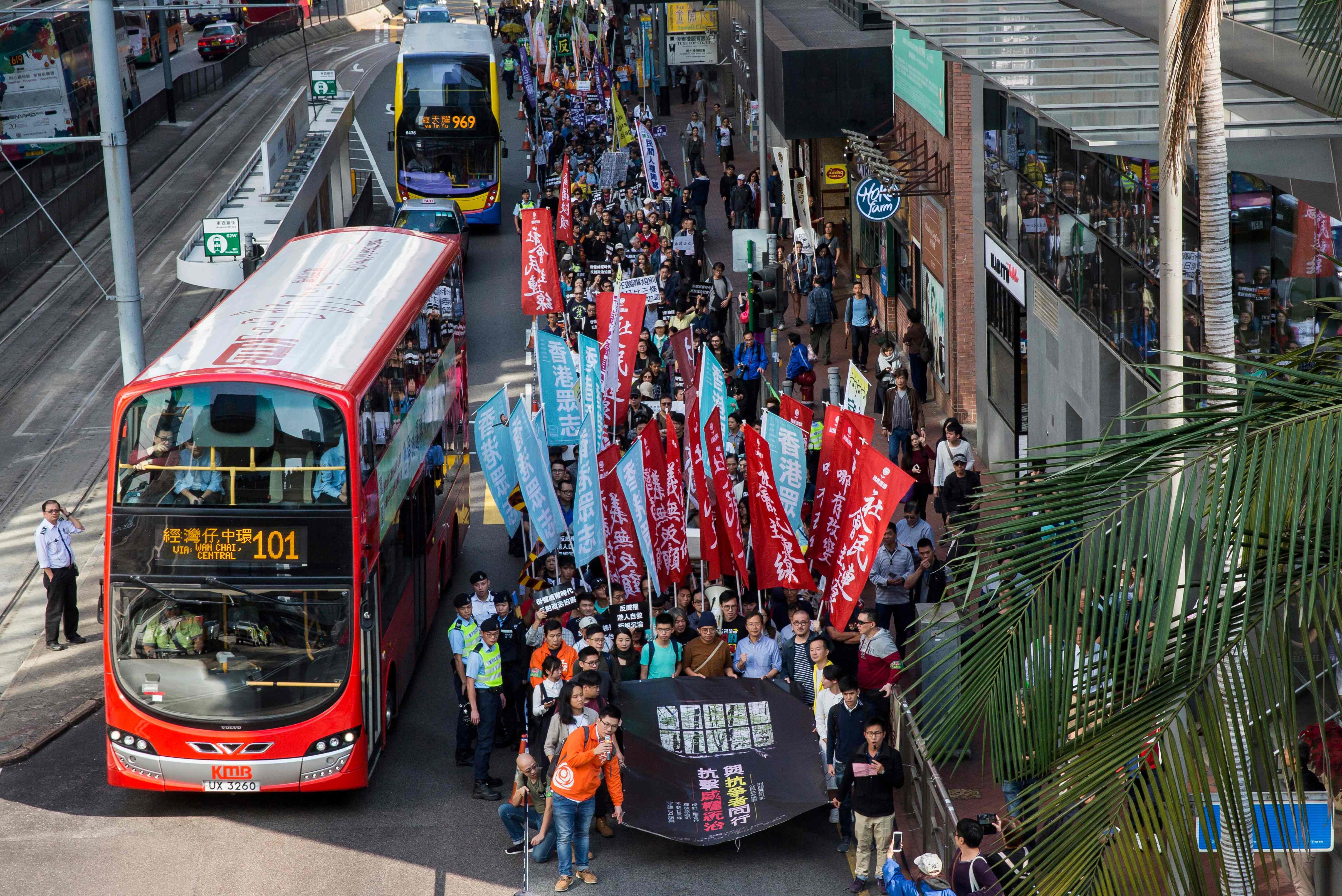 احتجاجات ضد رئيس الصين فى هونج كونج