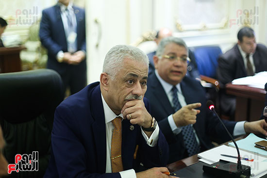 صور لجنة التعليم  (10)