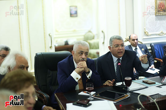 صور لجنة التعليم  (7)