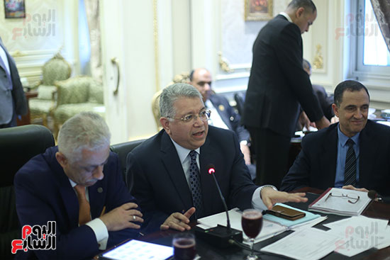 صور لجنة التعليم  (4)