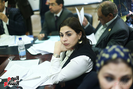 صور لجنة التعليم  (6)