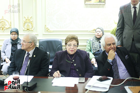 صور لجنة التعليم  (2)