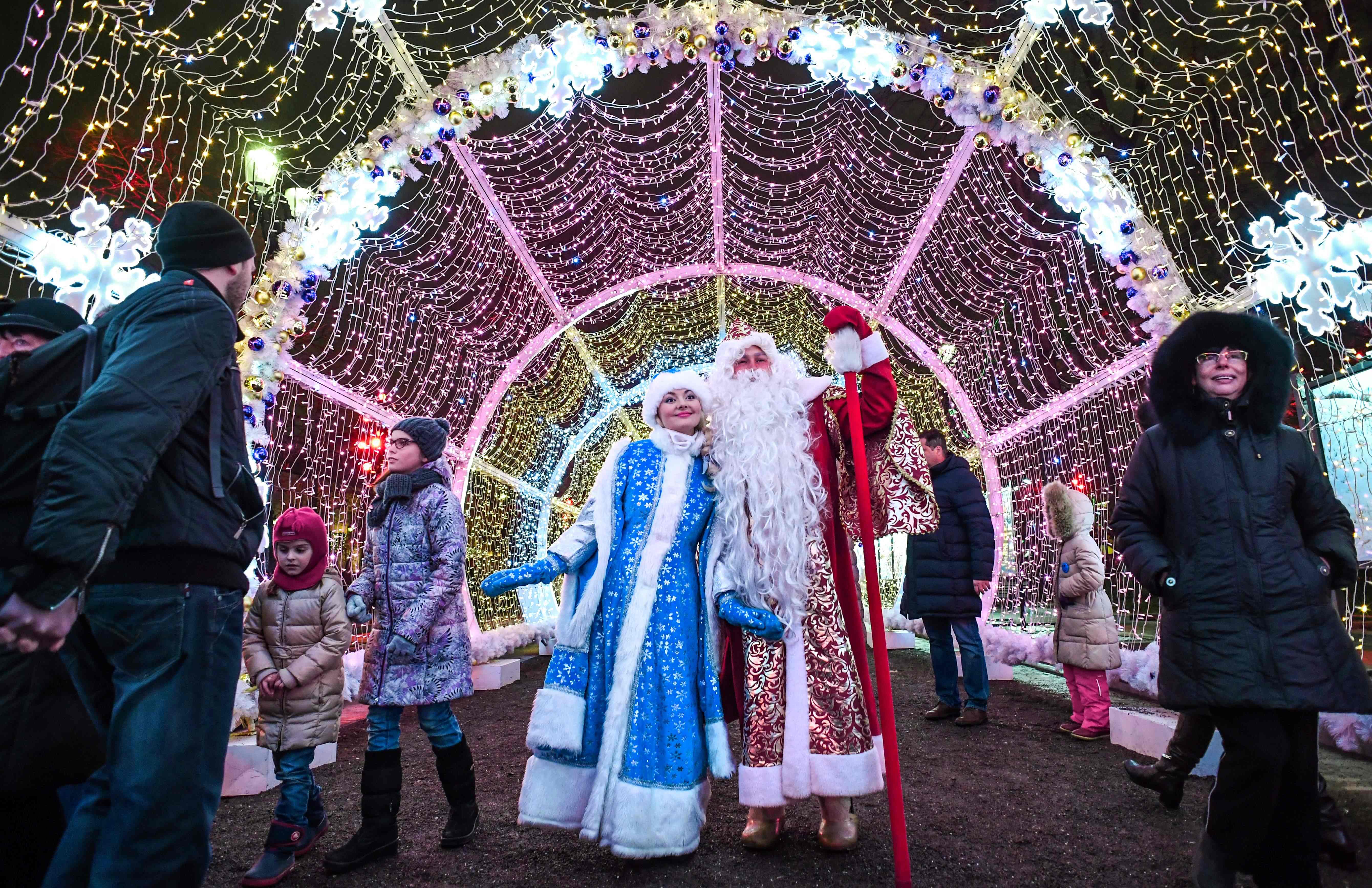 جانب من احتفالات الكريسماس فى روسيا