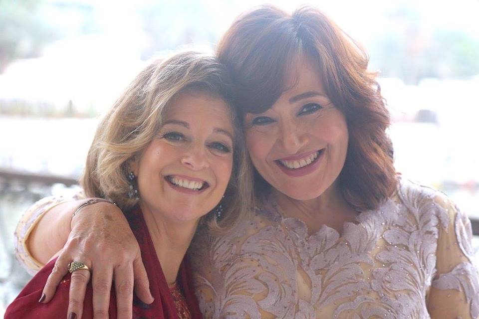 والدة العريس ووالدة العروس