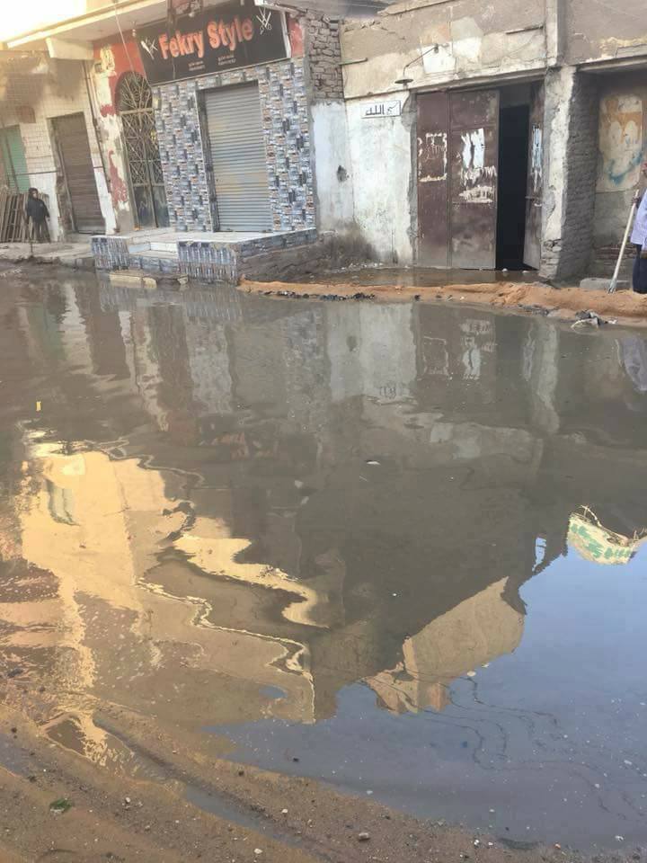 مياه المجارى تغرق شوارع زواية أبو مسلم
