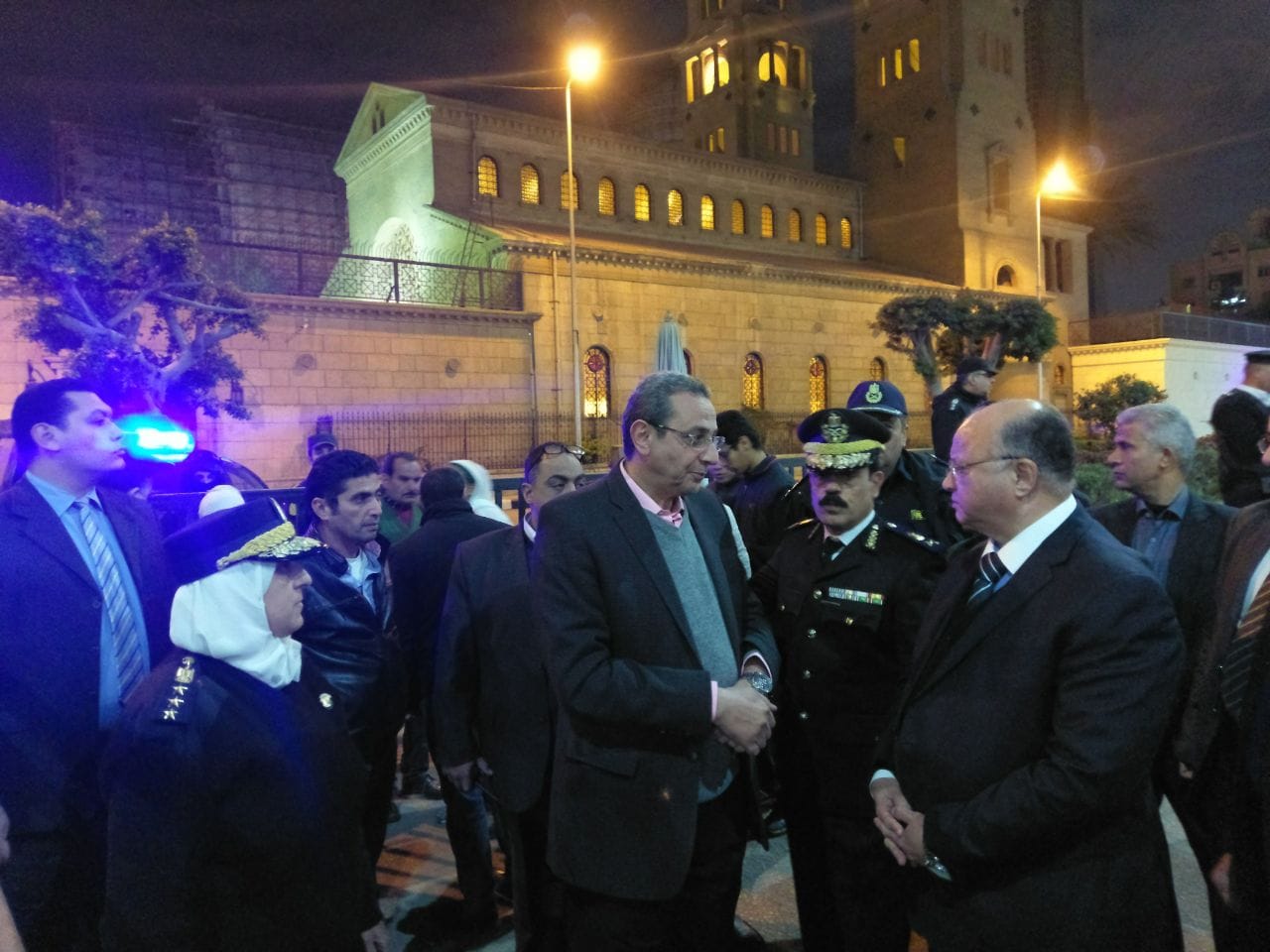 مدير امن القاهرة يتفقد  الكنائس