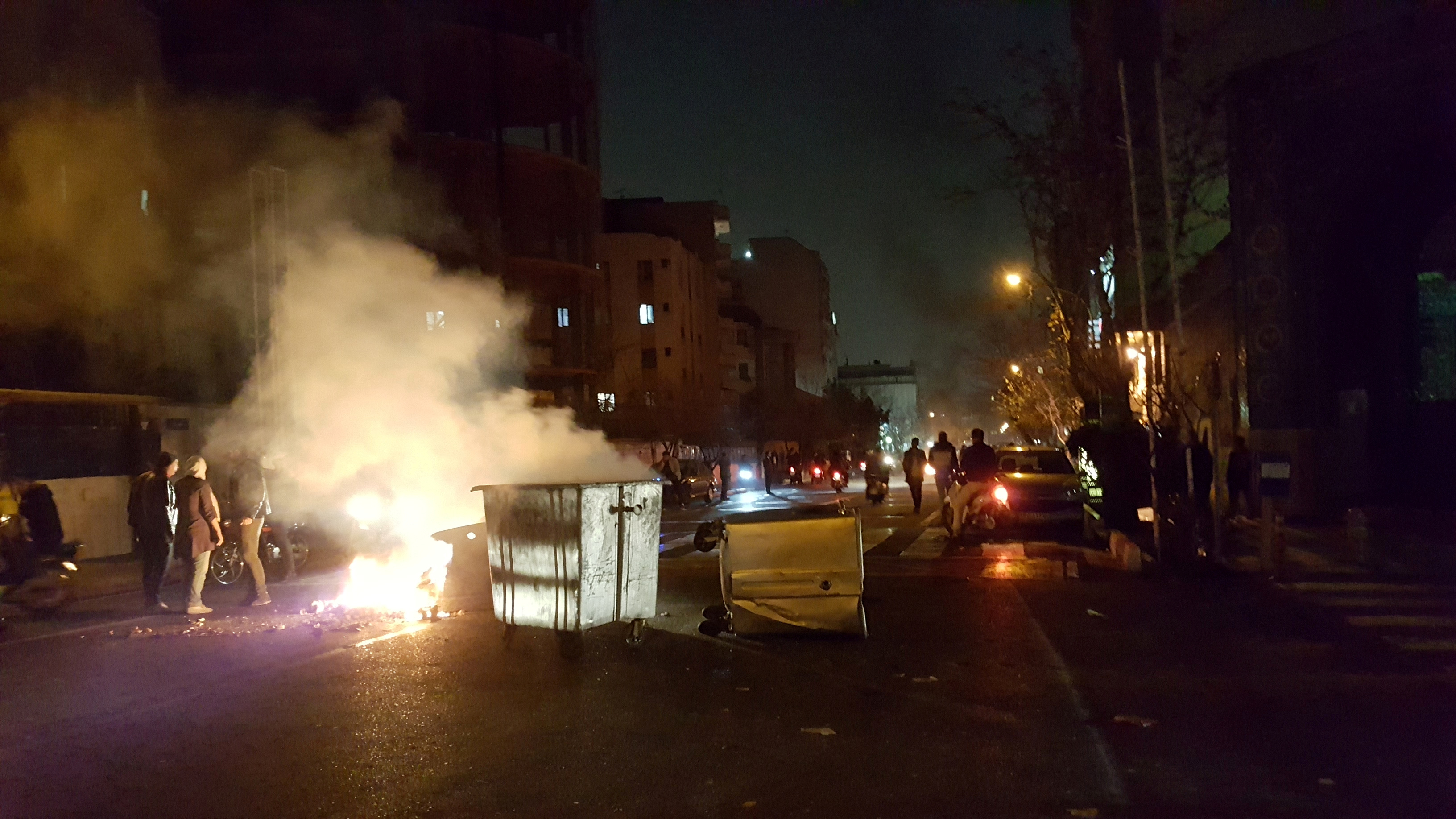 استمرار أعمال العنف فى ايران