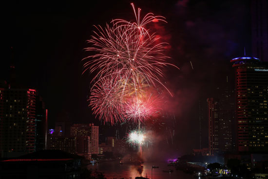تايلاند تحتفل بأعياد رأس السنة