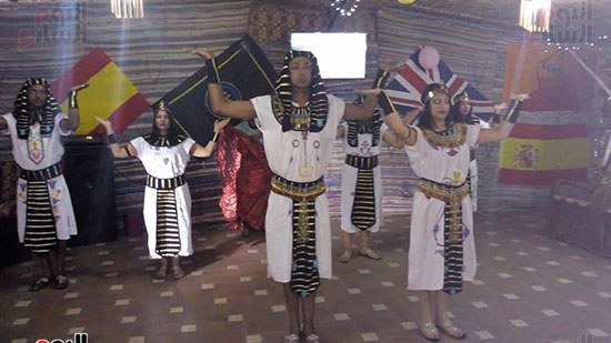          عروض فنية فرعونية في الاقصر احتفالات بالعام الجديد