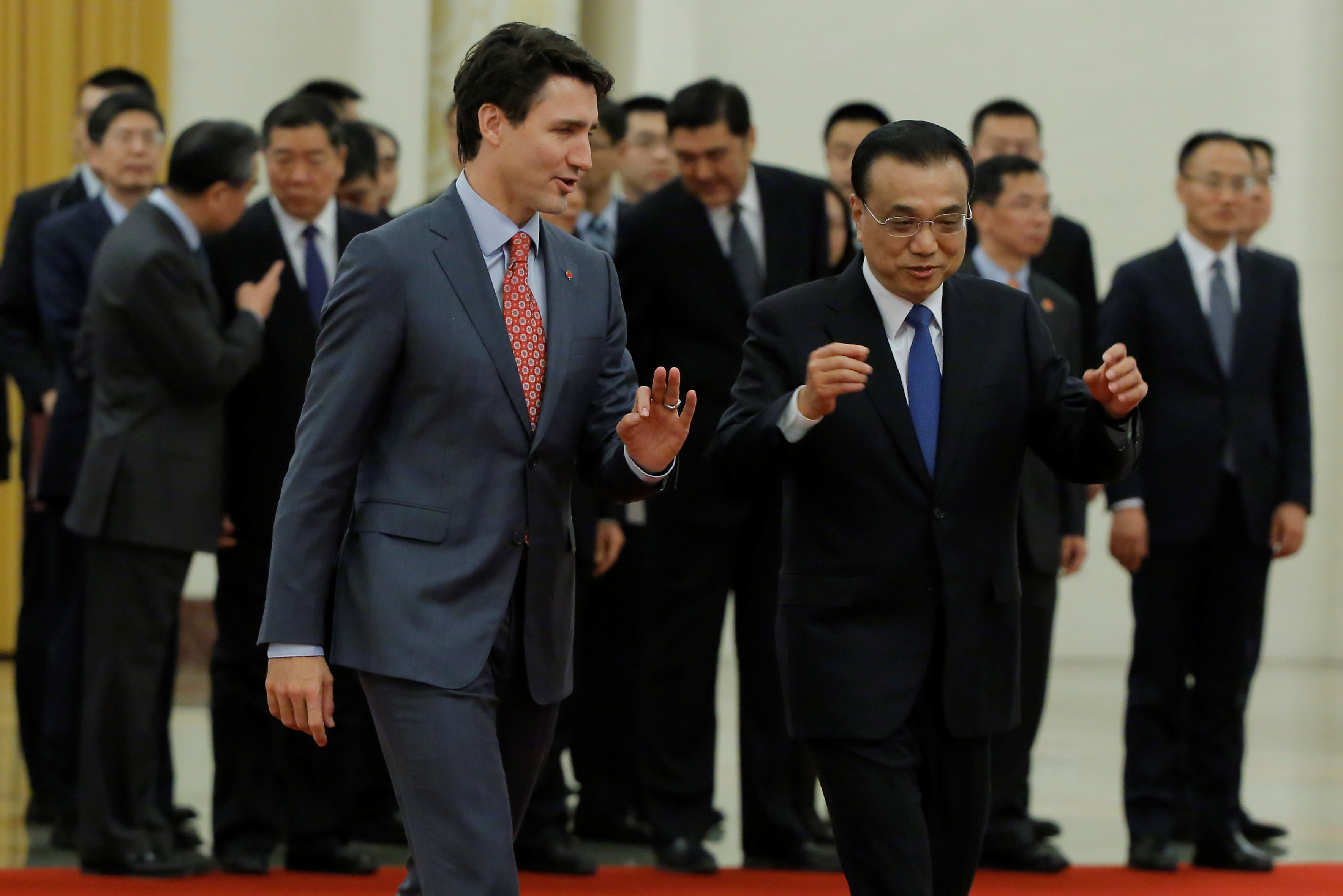 رئيس مجلس الدولة الصينى لى كه تشيانغ يستقبل رئيس وزراء كندا